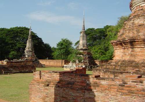 gardens of wat